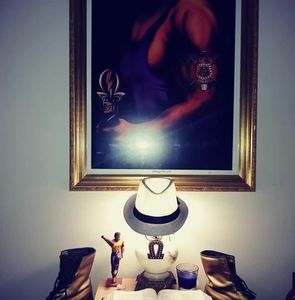 Meet your Posher, Bernard